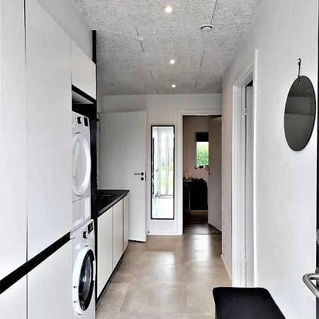 Stylish House W/ Master + Private Garden Apartment