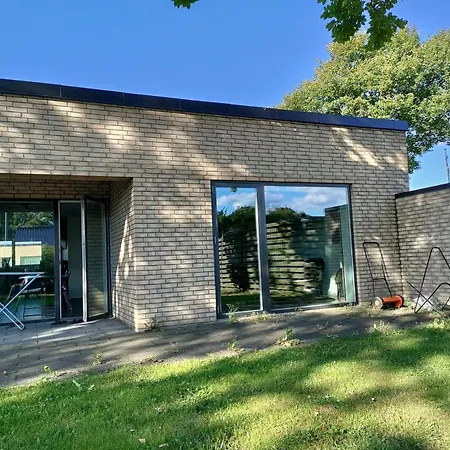 Stylish House W/ Master + Private Garden